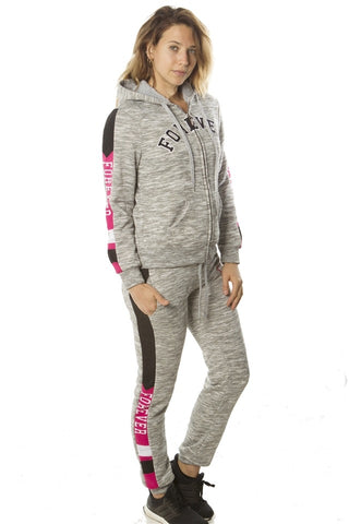 Ladies fashion 2 pc fleece sets w/ 2 front pockets, fur line hood & applique