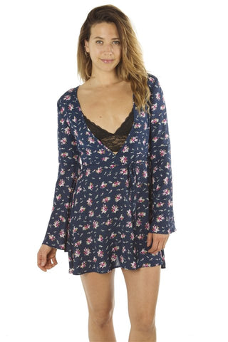 Ladies fashion  deep v neck casual floral print mini dress, zip up, flare sleeve - merchandiserus2