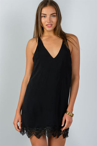 Ladies fashion low back crochet hem loose mini dress - merchandiserus2