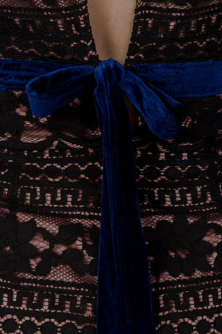 Ladies fashion black & navy velvet back-tie floral lace mini dress - merchandiserus2