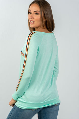 Ladies fashion round neckline colored stripes long sleeves knit top