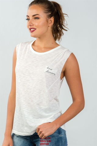 Ladies fashion round neckline "love someone" graphic side flowy tee
