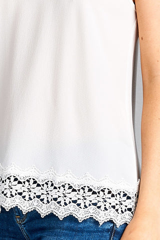 Ladies fashion halter neck w/button crochet lace hem woven top