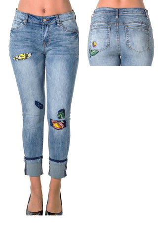 Ladies fashion denim capri with patches and pocket embroidered