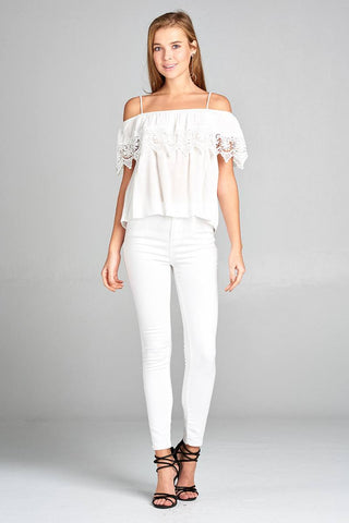 Ladies fashion open shoulder flounce w/crochet lace crinkle gauze woven top