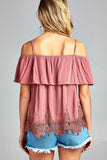 Ladies fashion flounce open shoulder w/hem crochet lace crinkle gauze woven top