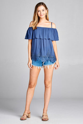 Ladies fashion flounce open shoulder w/hem crochet lace crinkle gauze woven top