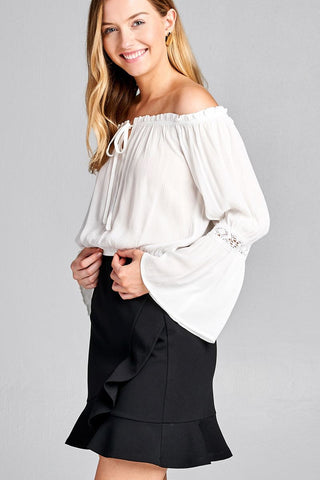 Ladies fashion long sleeve w/lace trim off the shoulder self tie front crinkle gauze woven top