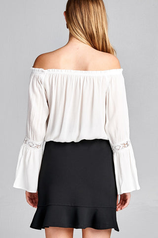 Ladies fashion long sleeve w/lace trim off the shoulder self tie front crinkle gauze woven top