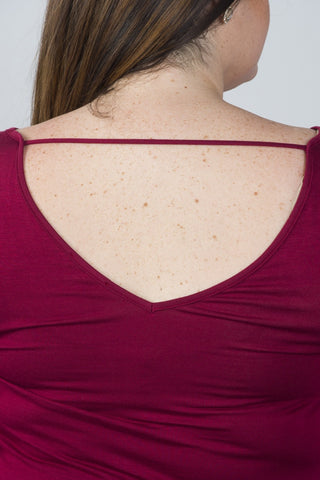 Ladies fashion plus size v neckline slit sleeve ruched front top