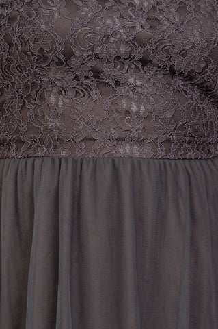 Ladies fashion plus size lace top midi dress with tulle skirt