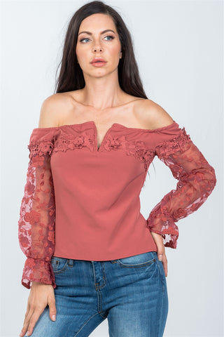 Ladies fashion v-wire off the shoulder floral applique top