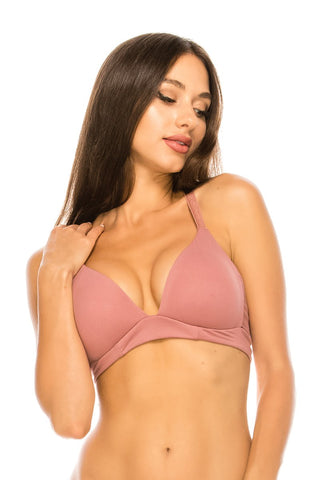 Lightly lined racerback coverage bra