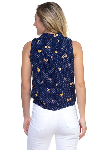 Sleeveless front tie shirt - merchandiserus2