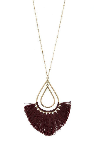 Elongated teardrop fringe pendant necklace set