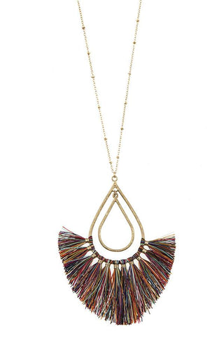 Elongated teardrop fringe pendant necklace set