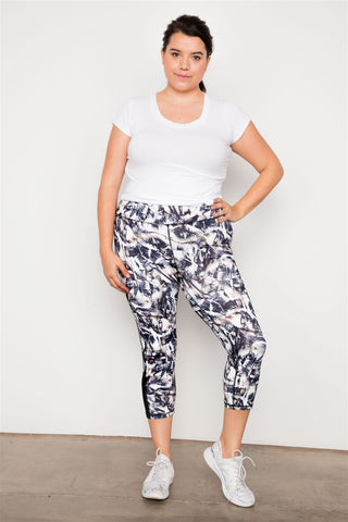 Plus Size Active Athletic Mid Rise Abstract Mesh Leggings