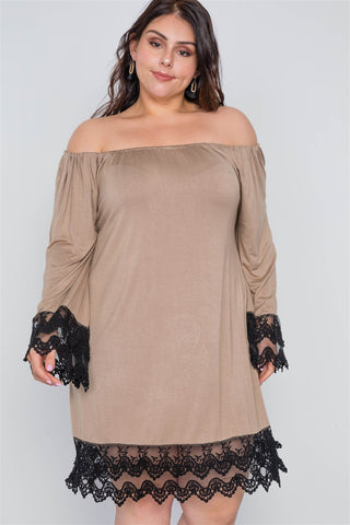 Plus Size Off-the-shoulder Lace Hem Dress