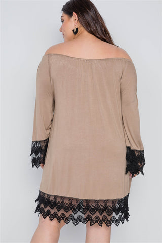Plus Size Off-the-shoulder Lace Hem Dress